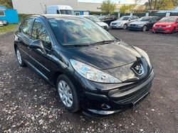 Schwarz Gebraucht 2006 Peugeot 207 Tendance Limousine | 2.800 € (Etwas zu teuer)