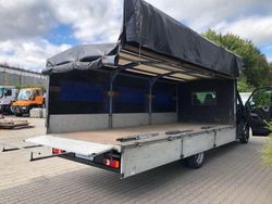 Klarlackdeckschicht schwarz Gebraucht 2013 Renault Master Van | 10.999 €