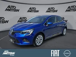 Iron blau (metallic) Gebraucht 2022 Renault Clio V Limousine | 15.990 € (Guter Preis)