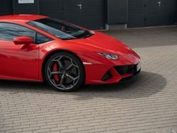 Rot Gebraucht 2021 Lamborghini Huracán Coupé | 329.500 €