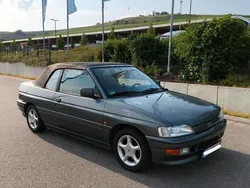 Grau Gebraucht 1992 Ford Escort Cabriolet Cabrio | 3.900 €