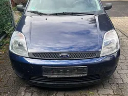Blau Gebraucht 2006 Ford Fiesta Kleinwagen | 1.300 € (Guter Preis)