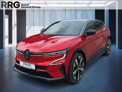 Dezirrot metallic, dolomitgr Gebraucht 2024 Renault Mégane Komfort Limousine | 37.790 € (Fairer Preis)