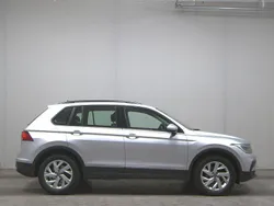 Silber Gebraucht 2022 VW Tiguan Life SUV | 19.980 € (Superpreis)