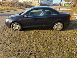 Blau Gebraucht 2010 VW Eos Cabrio | 5.000 € (Fairer Preis)