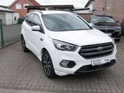 Weiß Gebraucht 2019 Ford Kuga ST-Line SUV | 14.990 € (Fairer Preis)