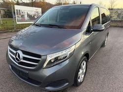Flintgraumetallic Gebraucht 2017 Mercedes V250 Avantgarde Van / Kleinbus | 34.990 € (Guter Preis)