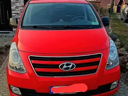 Rot Gebraucht 2017 Hyundai H-1 Van / Kleinbus | 20.000 € (Fairer Preis)