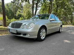 Silber Gebraucht 2005 Mercedes E220 Limousine | 3.900 € (Guter Preis)