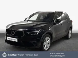 Schwarz Gebraucht 2024 Volvo XC40 Core SUV | 34.890 € (Guter Preis)
