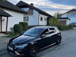 Schwarz Gebraucht 2018 Cupra Leon Limousine | 27.000 € (Teuer)