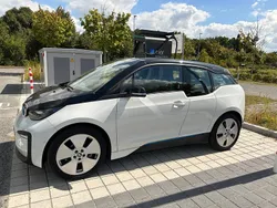 Weiß Gebraucht 2021 BMW i3 Kleinwagen | 19.300 € (Guter Preis)