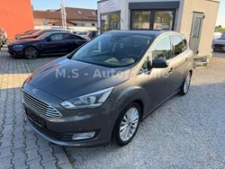 Grau Gebraucht 2015 Ford C-MAX Titanium Van / Kleinbus | 8.499 € (Fairer Preis)
