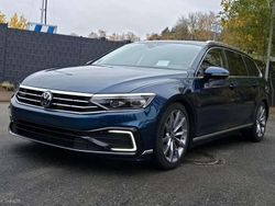 Blau Gebraucht 2021 VW Passat GTE Kombi | 24.200 € (Teuer)