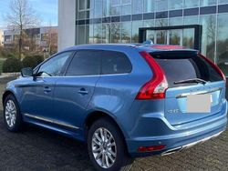 Blau Gebraucht 2016 Volvo XC60 Business Edition SUV | 20.200 € (Guter Preis)