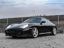 Porsche 911 Carrera 4S