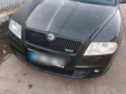 Schwarz Gebraucht 2006 Skoda Octavia RS Kombi | 2.700 € (Fairer Preis)