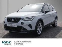 Nevada weiß metallic Gebraucht 2024 Seat Arona FR-Line SUV | 17.680 € (Guter Preis)