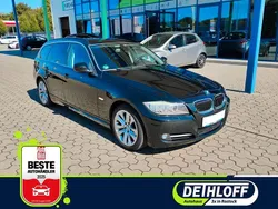 Schwarz Gebraucht 2012 BMW 318 Lifestyle Kombi | 6.900 € (Fairer Preis)