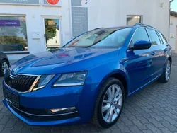 Blau Gebraucht 2019 Skoda Octavia Style Kombi | 15.900 € (Fairer Preis)