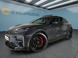 Grau Neu 2025 Porsche Macan Turbo SUV | 144.749 € (Etwas zu teuer)
