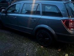 Gebraucht 2006 Opel Astra Kombi | 750 € (Guter Preis)