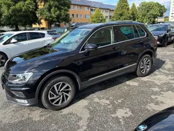 Schwarz Gebraucht 2017 VW Tiguan Sound SUV | 19.999 € (Guter Preis)