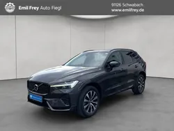 Grau Gebraucht 2023 Volvo XC60 Plus SUV | 38.980 € (Fairer Preis)