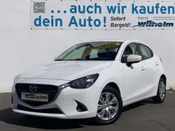 Weiss Gebraucht 2018 Mazda 2 Center-Line Kleinwagen | 12.990 € (Etwas zu teuer)