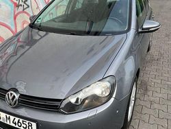 Grau Gebraucht 2011 VW Golf VI Team Limousine | 7.200 € (Fairer Preis)