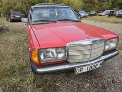 Gebraucht 1973 Mercedes 240 | 3.800 €