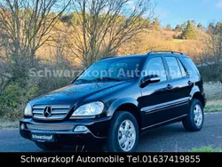 Schwarz Gebraucht 2004 Mercedes ML270 SUV | 12.990 €