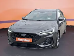 Magneticgrau (metallic) Gebraucht 2024 Ford Focus ST-Line Limousine | 22.980 € (Guter Preis)