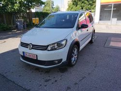 Weiß Gebraucht 2014 VW Touran Cross Van / Kleinbus | 9.899 € (Fairer Preis)