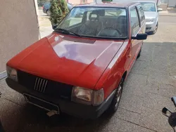 Rot Gebraucht 1987 Fiat Uno Kleinwagen | 2.448 €