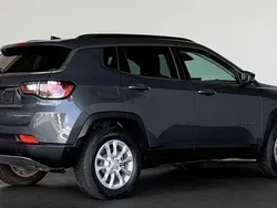 Grau / graphitegray / metallic Gebraucht 2022 Jeep Compass Limited SUV | 29.950 € (Fairer Preis)