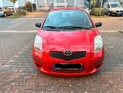 Rot Gebraucht 2007 Toyota Yaris Kleinwagen | 3.450 € (Fairer Preis)