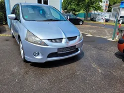 Silber Gebraucht 2004 Mitsubishi Grandis Intense Van / Kleinbus | 2.289 € (Fairer Preis)