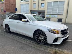 Weiß Gebraucht 2018 Mercedes E220 AMG Limousine | 24.900 € (Superpreis)