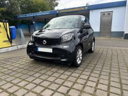 Schwarz Gebraucht 2017 Smart ForTwo Coupé Kleinwagen | 12.850 € (Fairer Preis)