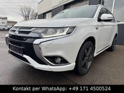 Weiß Gebraucht 2017 Mitsubishi Outlander P-HEV Top SUV | 14.900 € (Guter Preis)