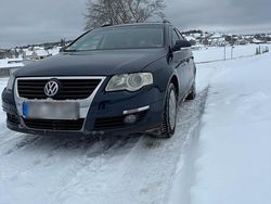 Blau Gebraucht 2010 VW Passat Kombi | 2.500 € (Fairer Preis)