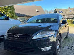 Schwarz Gebraucht 2010 Ford Mondeo Trend Limousine | 3.700 € (Etwas zu teuer)