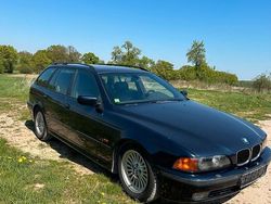 Blau Gebraucht 1999 BMW 528 Shadowline Kombi | 2.000 € (Superpreis)