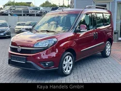 Rot Gebraucht 2019 Fiat Doblò Lounge Van / Kleinbus | 10.999 € (Guter Preis)