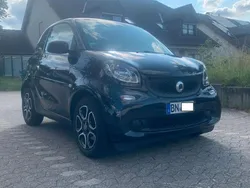 Schwarz Gebraucht 2015 Smart ForTwo Coupé Kleinwagen | 6.300 € (Fairer Preis)