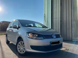 Silber Gebraucht 2015 VW Sharan Trendline Van / Kleinbus | 19.800 € (Guter Preis)