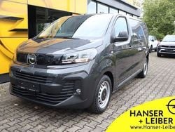 Grau Neu 2025 Opel Vivaro-e Combi Van | 29.980 €