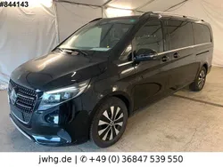 Obsidianschwarz Gebraucht 2024 Mercedes V300 Avantgarde Van / Kleinbus | 69.950 € (Superpreis)
