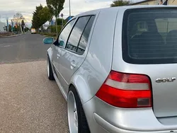 Silber Gebraucht 2003 VW Golf IV Pacific Kleinwagen | 4.290 € (Teuer)